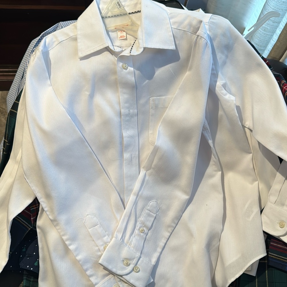 White long sleeve dress shirt